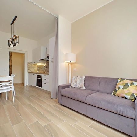 Prestigious Re Di Roma Apartment Exterior photo